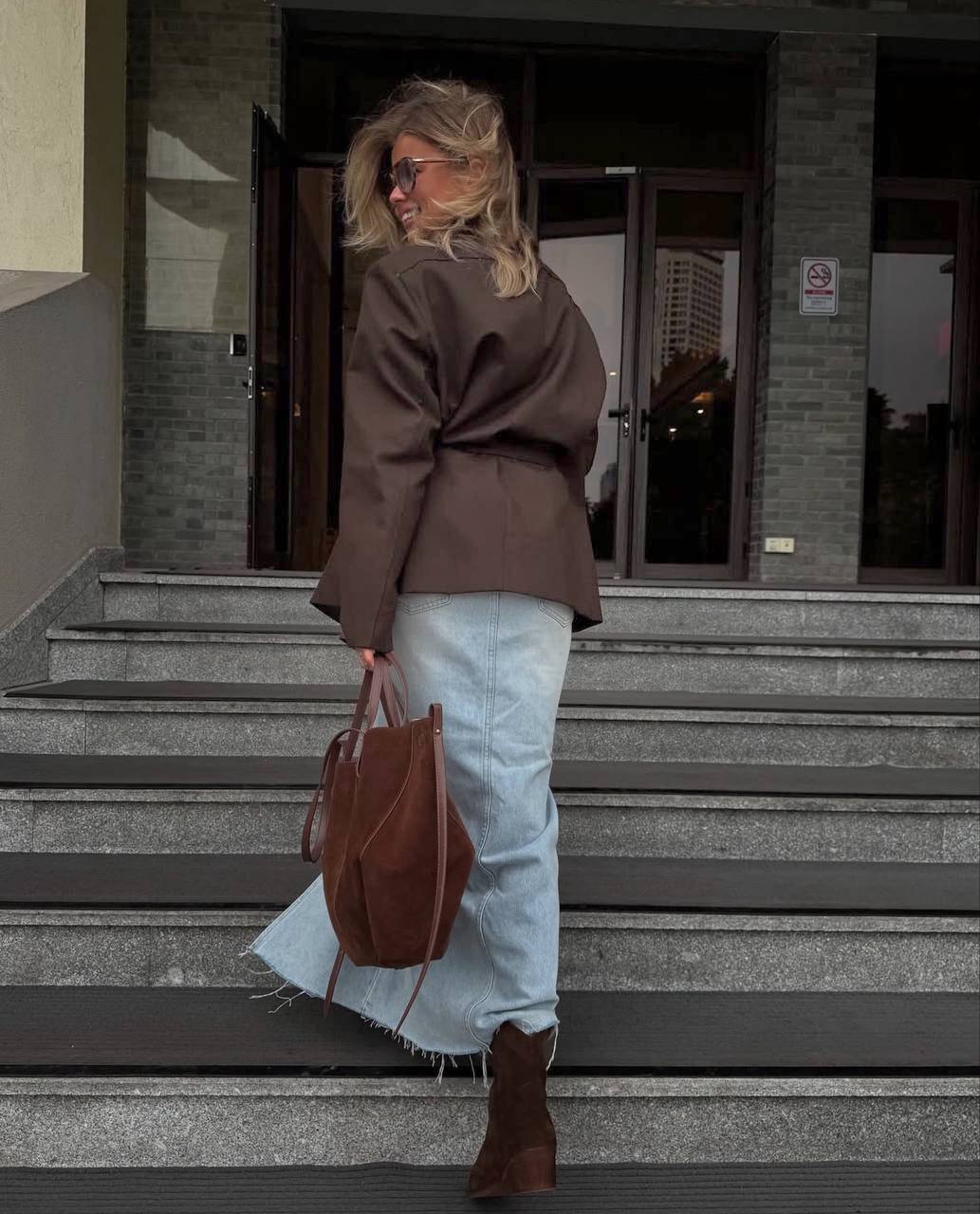 c37b7047-187d-11f0-8621-dee18ff4e8c0_2