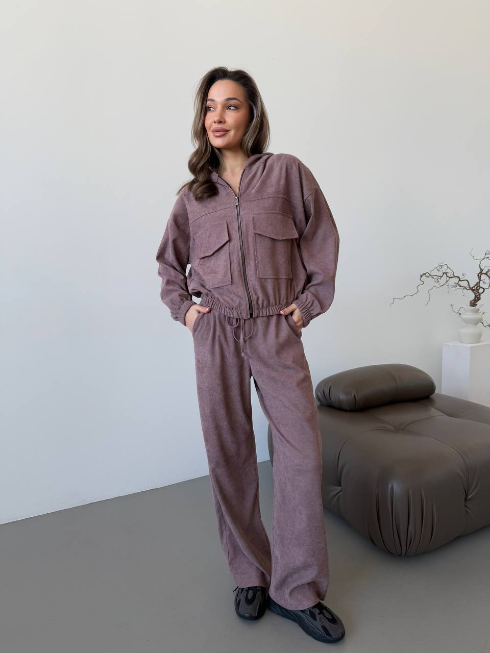 c3fb30ee-fec0-11ef-8621-dee18ff4e8c0_1