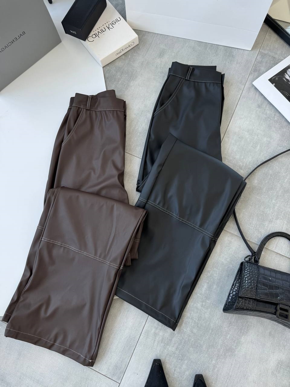 c400bb6d-e604-11ef-8621-dee18ff4e8c0_2