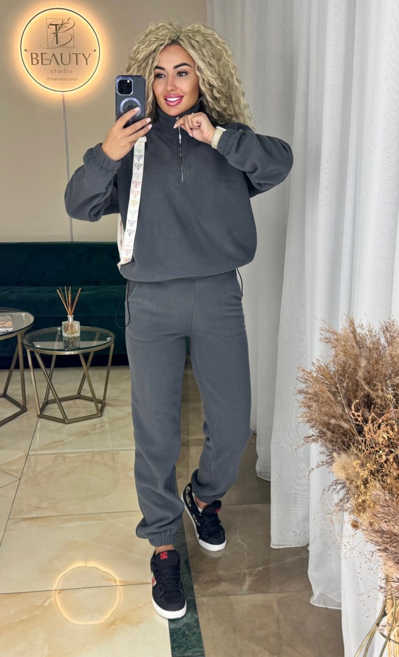 c42e7b34-8f19-11ef-8620-dee18ff4e8c0_0