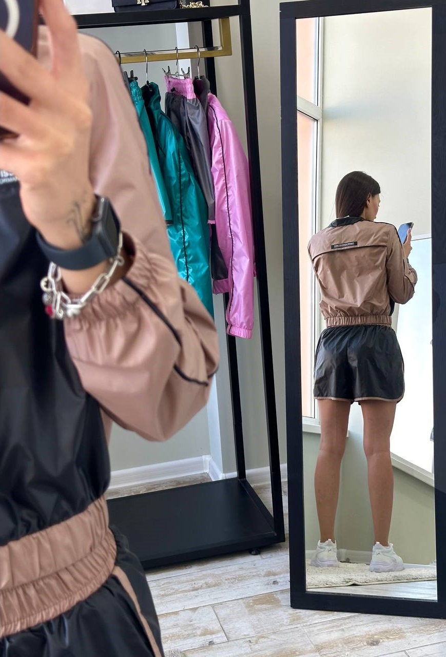 c49fc711-77b8-11f0-8624-dee18ff4e8c0_1