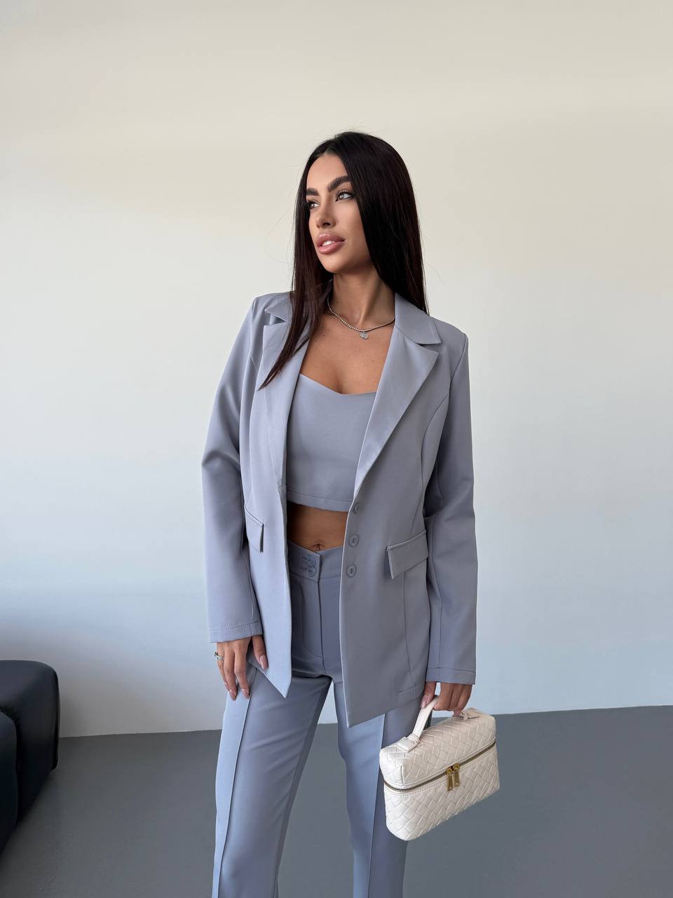 c599c1f8-41c5-11f0-8622-dee18ff4e8c0_1