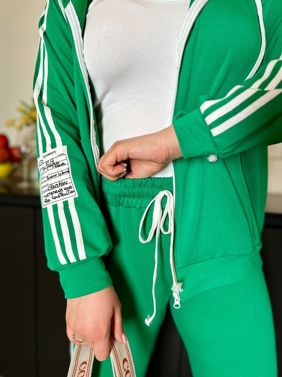 c74e0639-d61d-11ee-ad51-166b0be12ee5_1