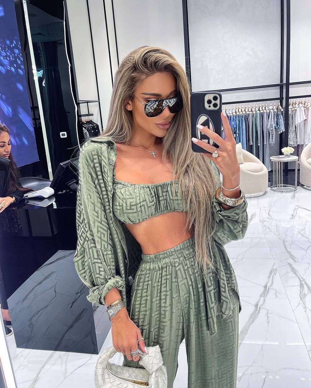 c75915b6-dcfe-11ef-8621-dee18ff4e8c0_3