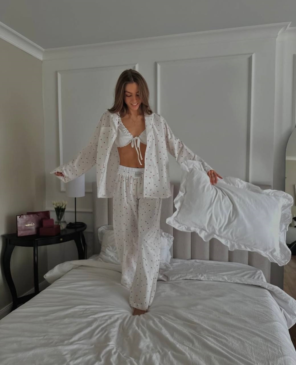 c7695a4d-7987-11f0-8624-dee18ff4e8c0_2