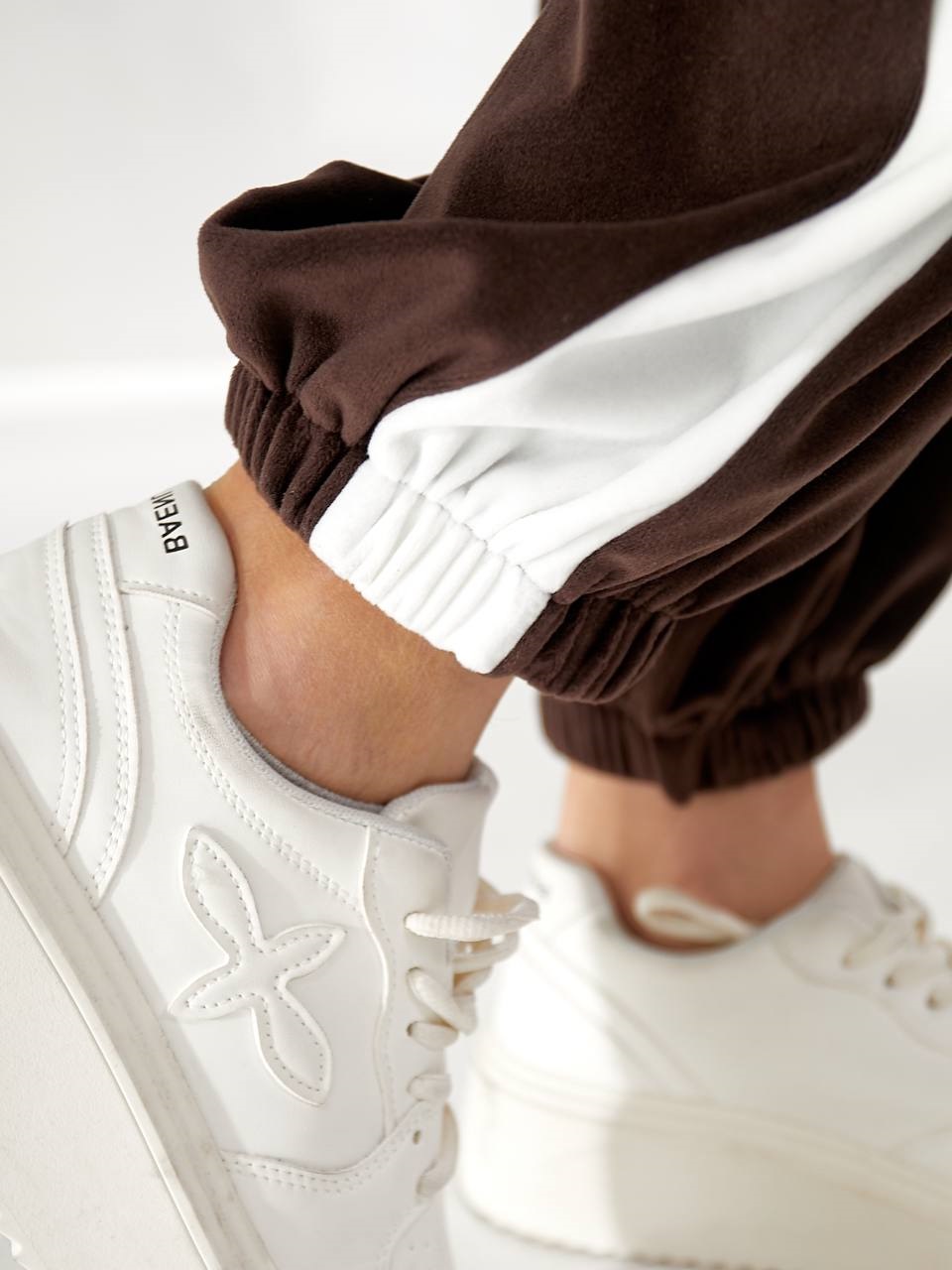 c8694f08-f2de-11ef-8621-dee18ff4e8c0_3