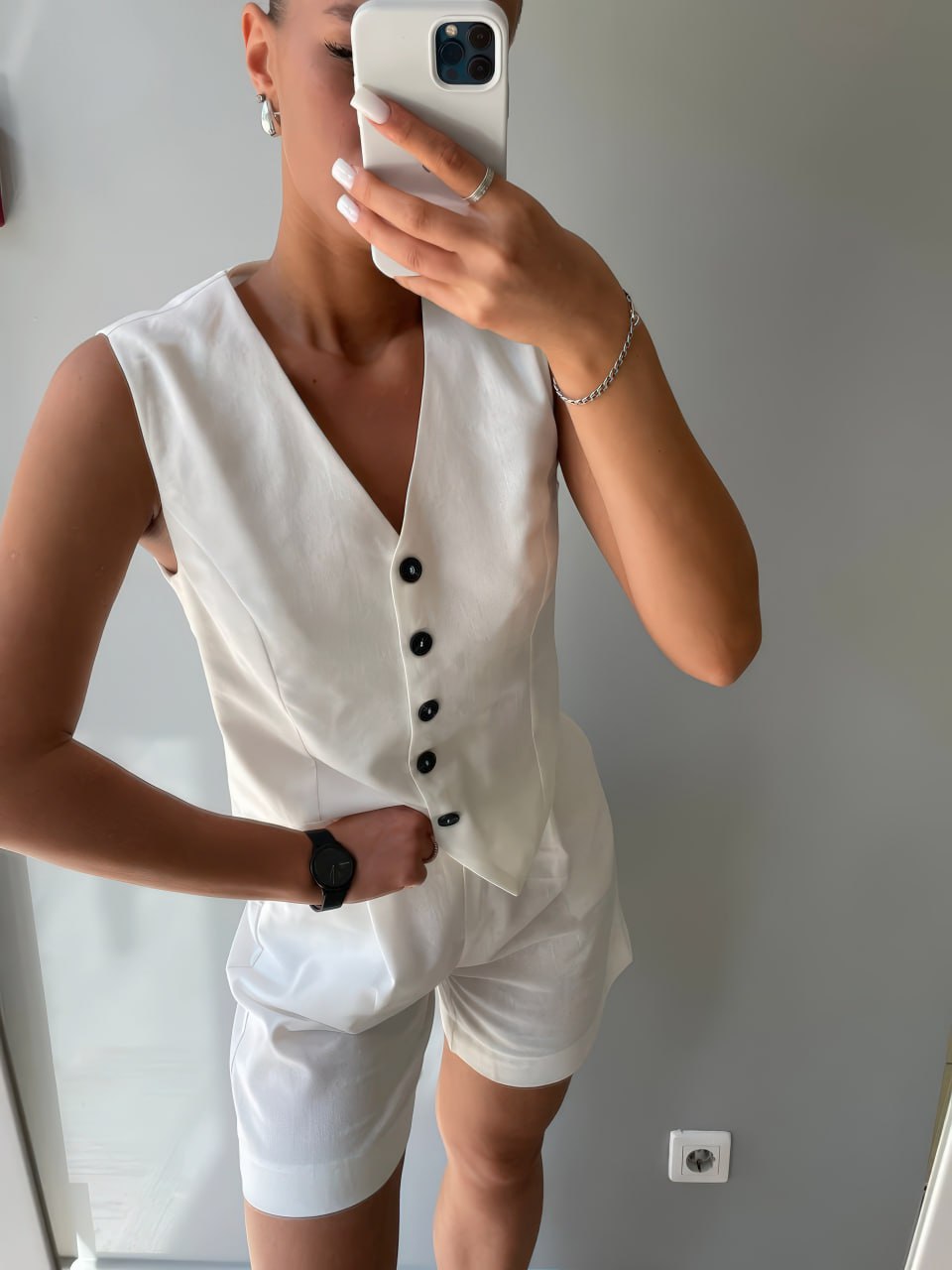 c8a17782-3caf-11f0-8622-dee18ff4e8c0_0