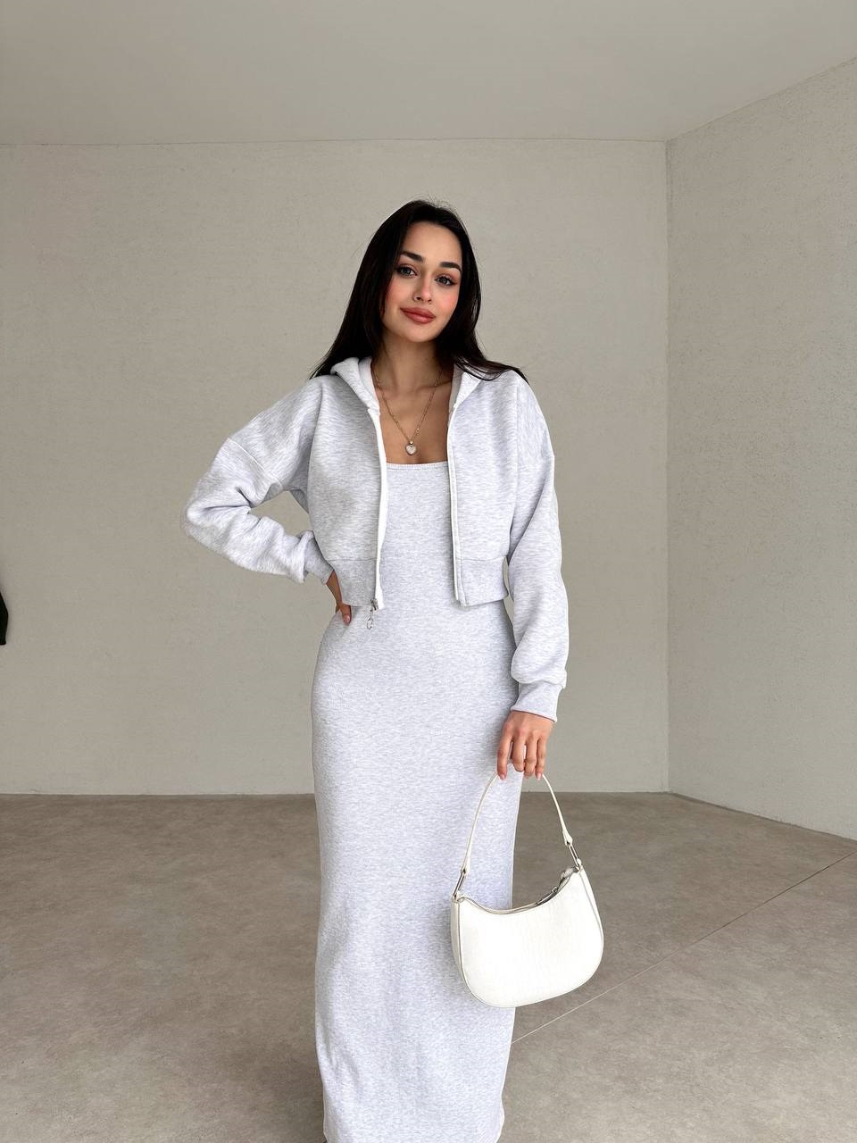 c962df70-c990-11ee-ad4e-166b0be12ee5_0