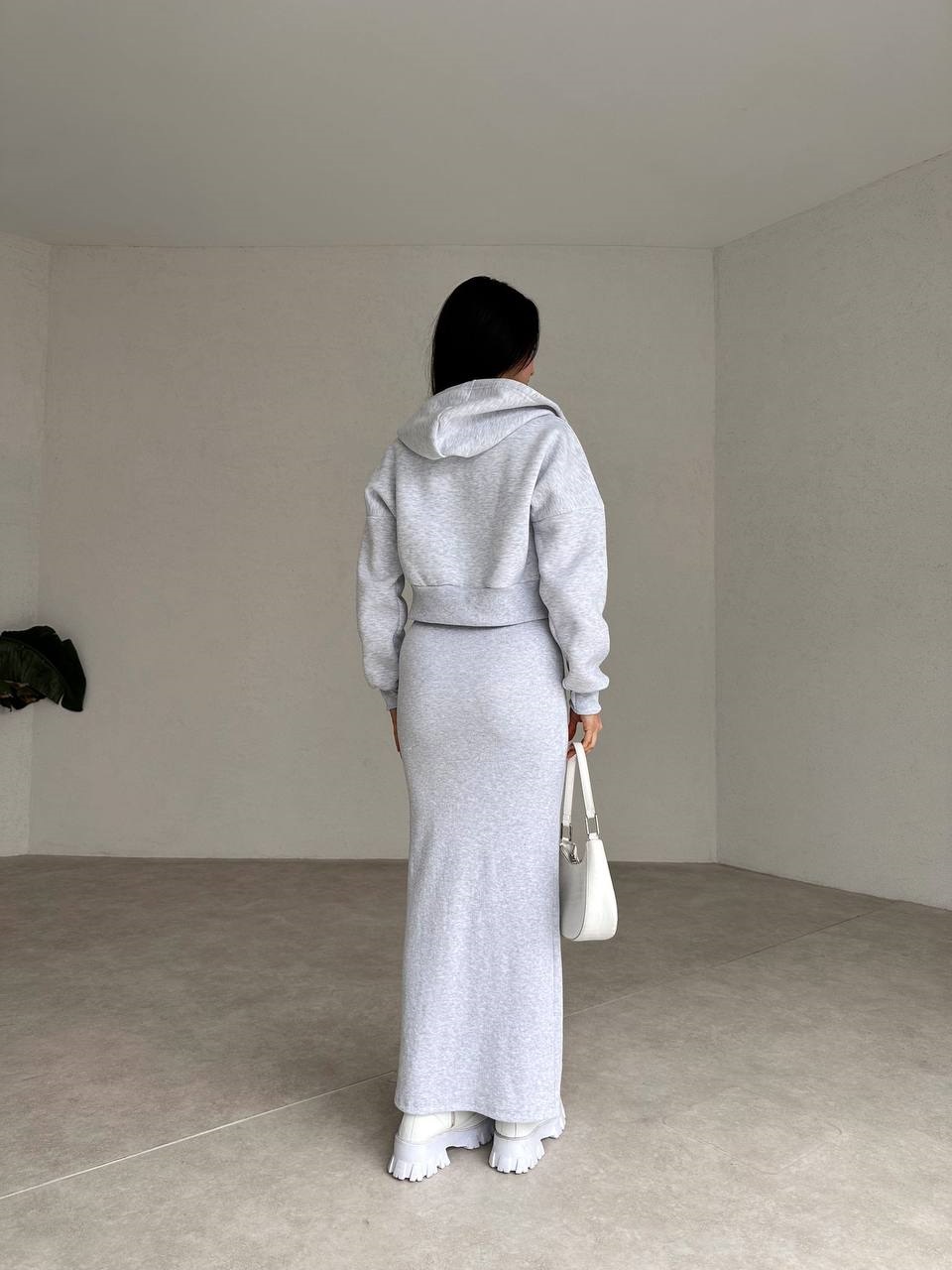 c962df70-c990-11ee-ad4e-166b0be12ee5_2