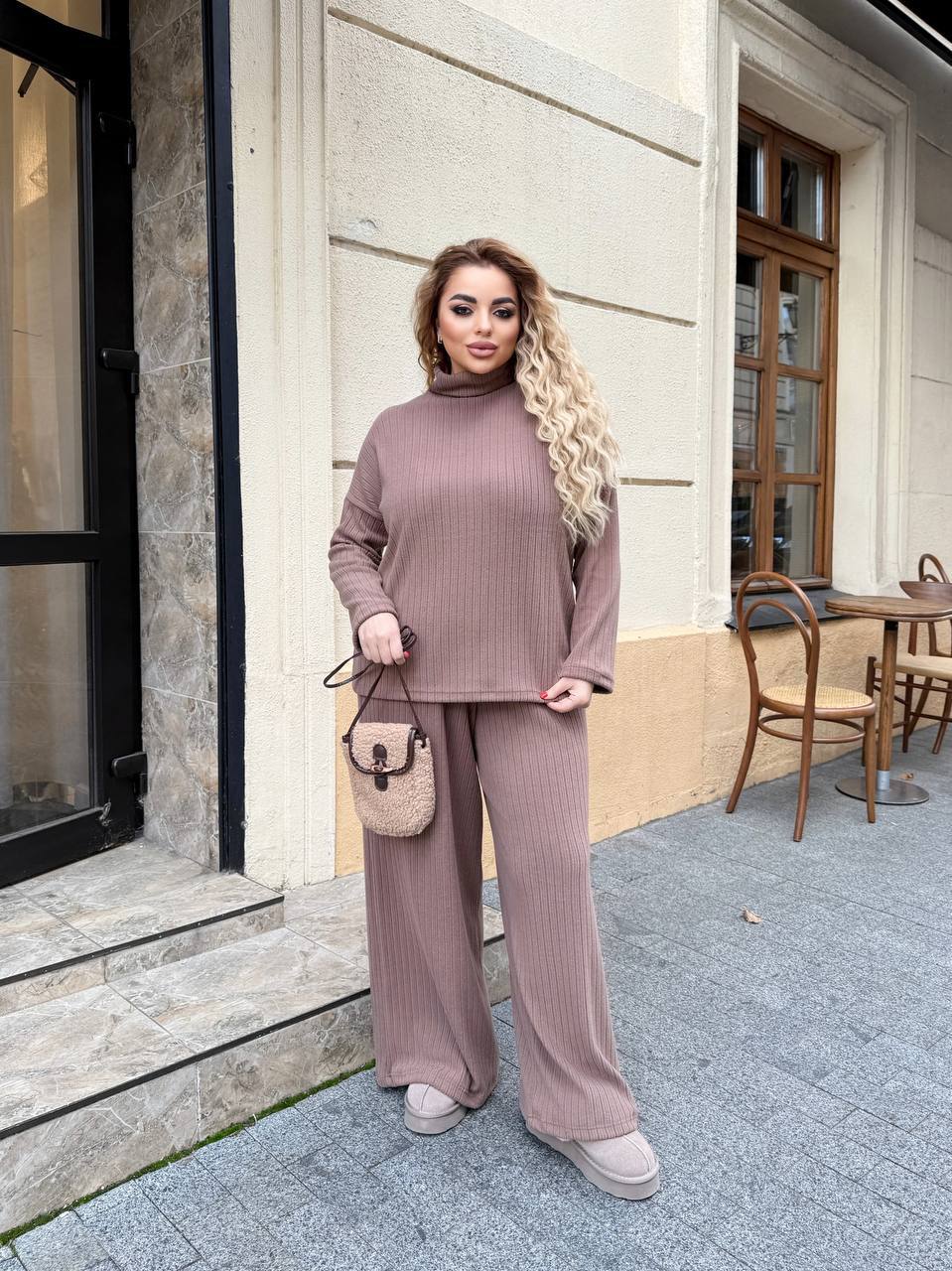 ca5d763b-8e62-11f0-8624-dee18ff4e8c0_1