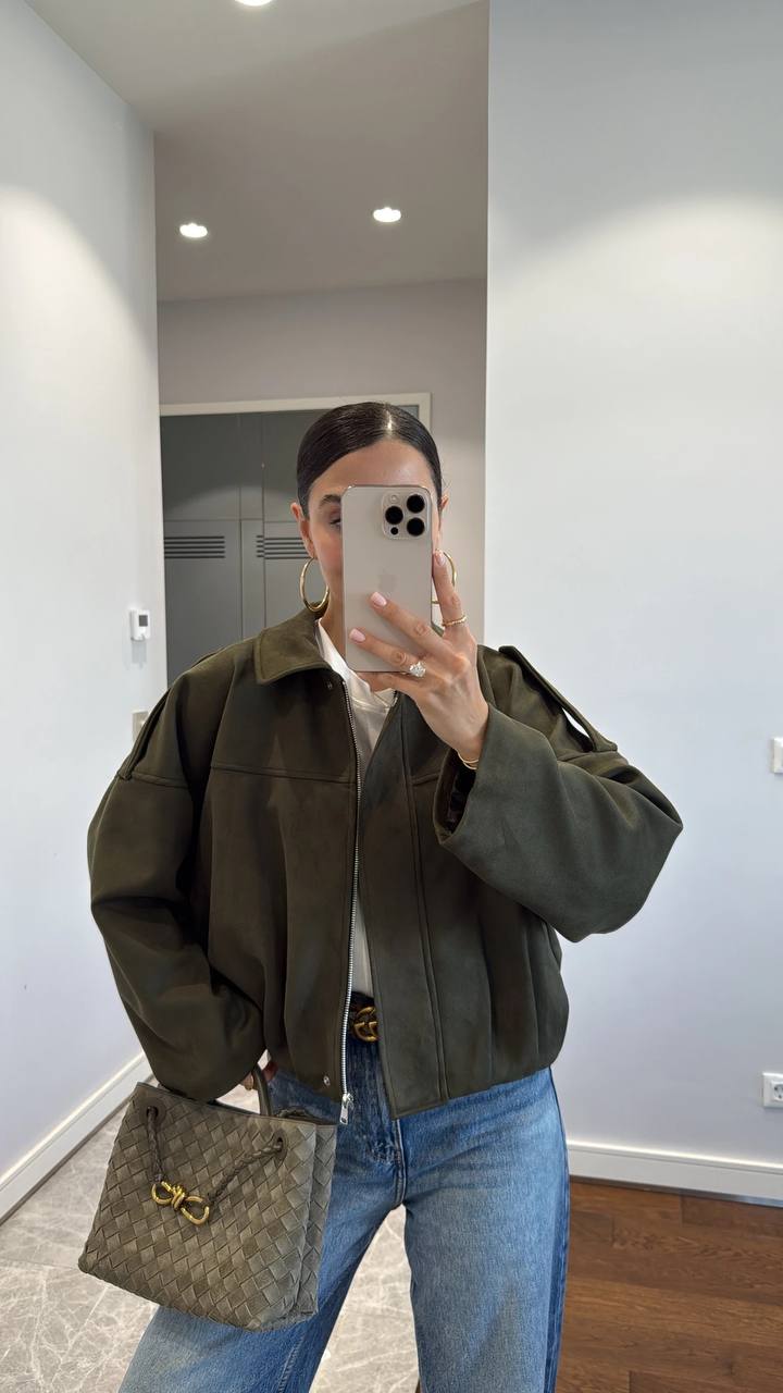 cb1aeeb1-958c-11f0-8624-dee18ff4e8c0_0