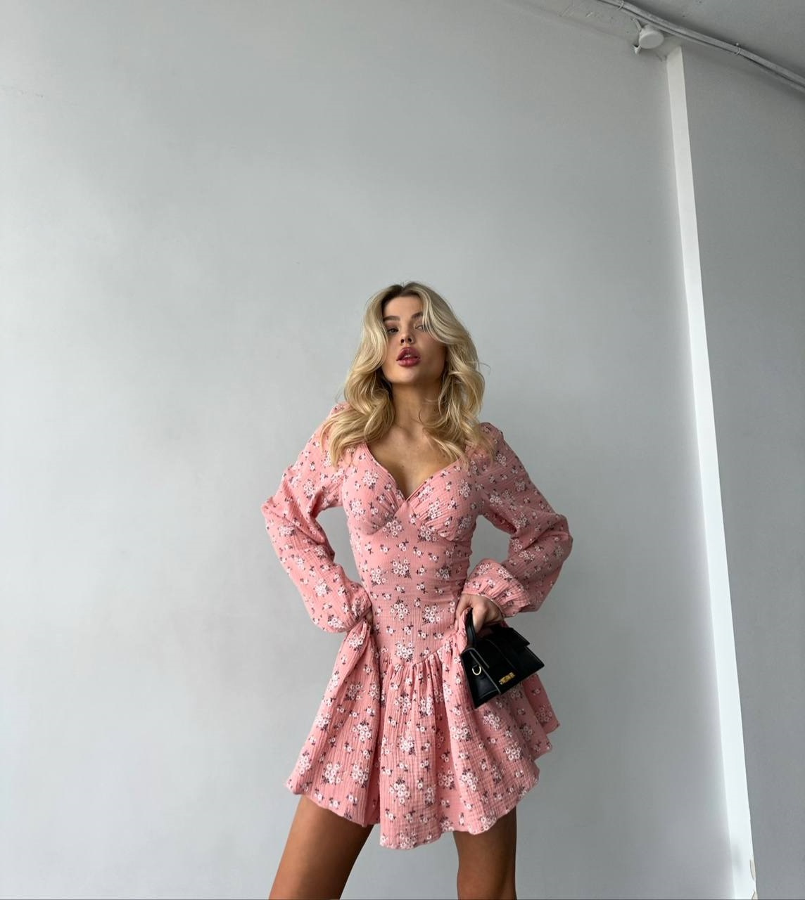 cb7eb23d-fdf8-11ee-ad75-166b0be12ee5_0