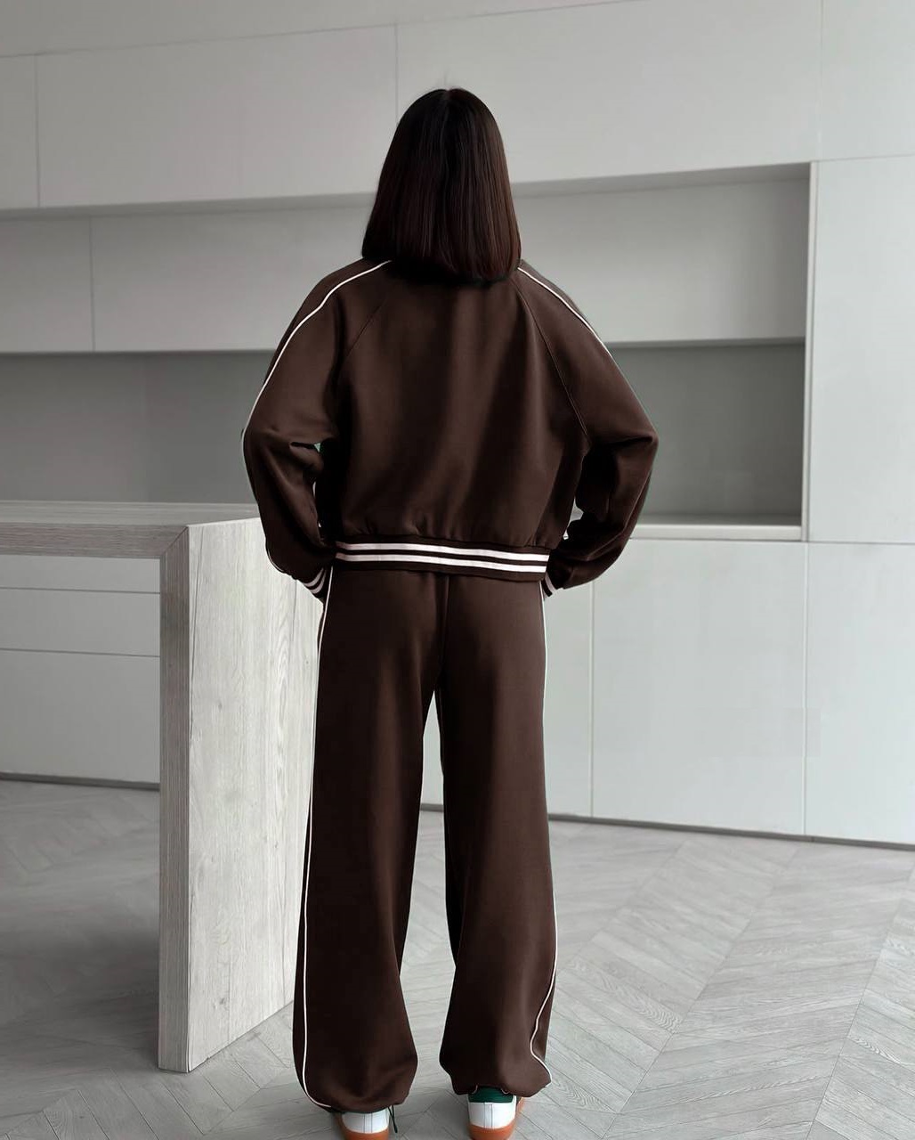 cbd36aae-1107-11f0-8621-dee18ff4e8c0_1