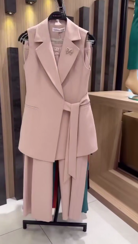 cc9bbe01-7fcd-11f0-8624-dee18ff4e8c0_0