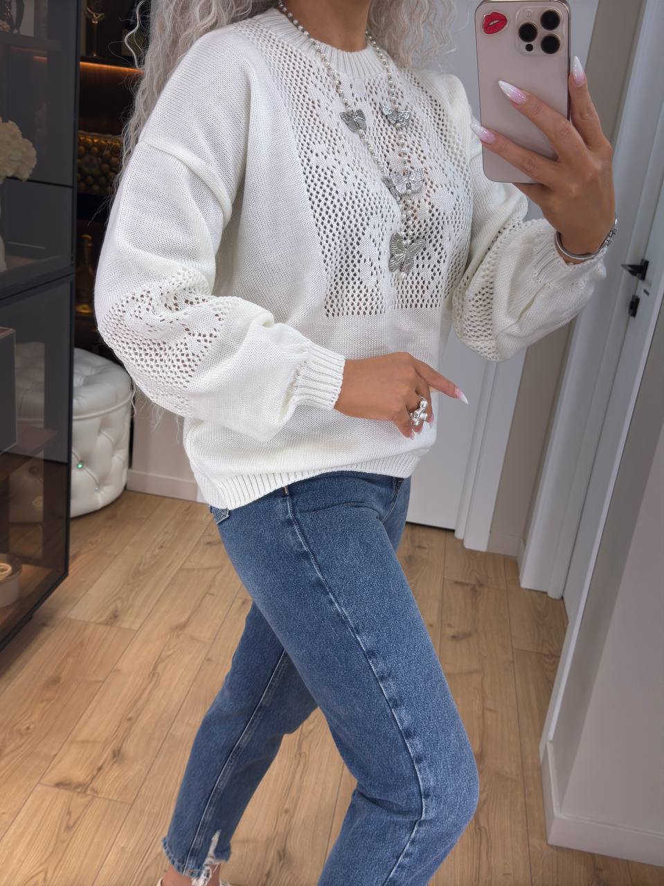 cea62512-7d45-11f0-8624-dee18ff4e8c0_2