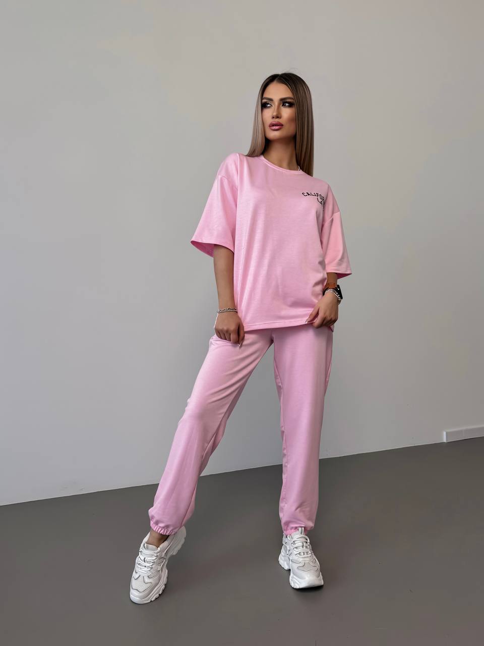 d0032055-00ed-11f0-8621-dee18ff4e8c0_1