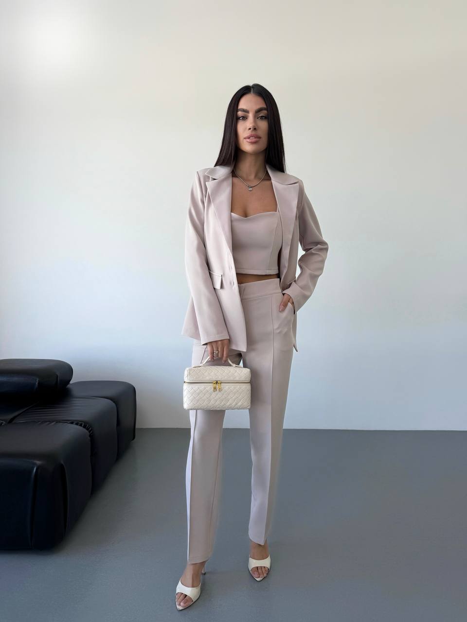 d02f48ed-7f39-11f0-8624-dee18ff4e8c0_0