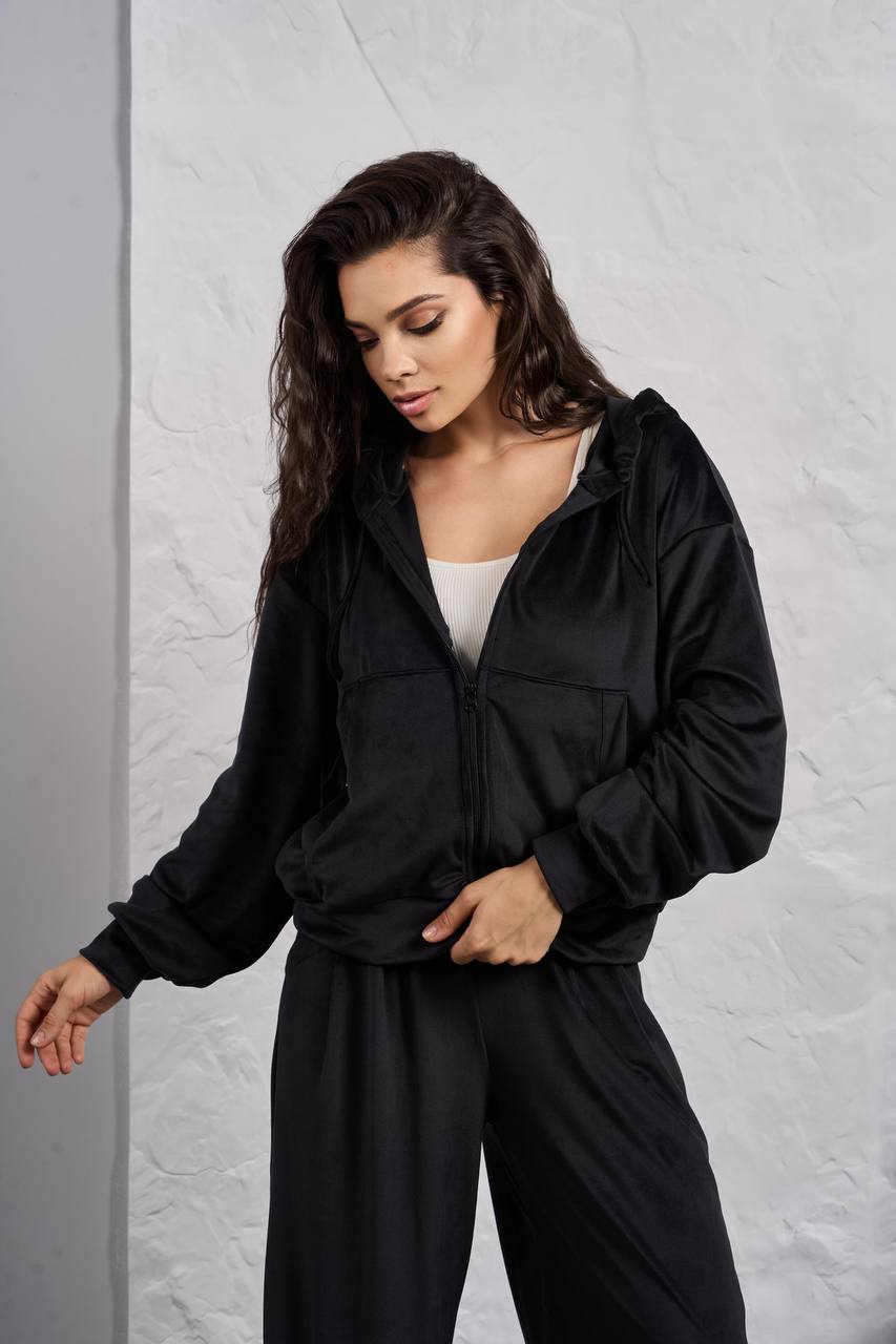 d077b7b8-90b9-11f0-8624-dee18ff4e8c0_2