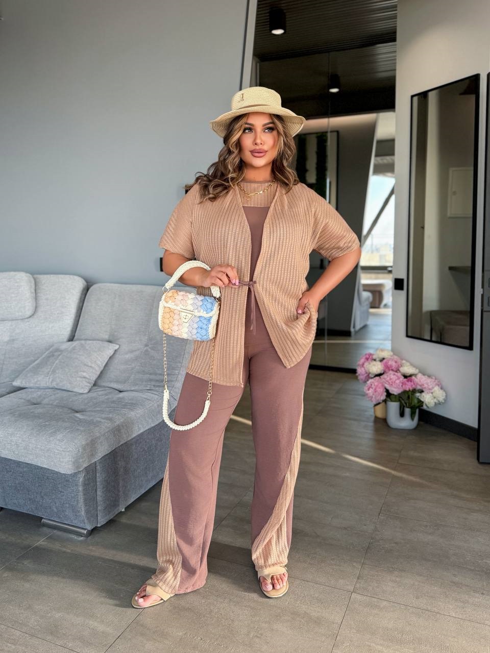 d0f38bec-4d3c-11f0-8622-dee18ff4e8c0_1