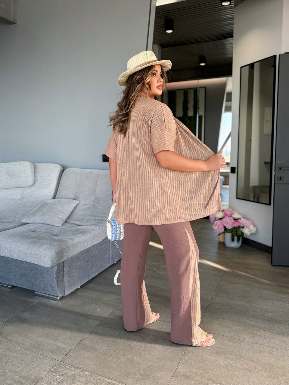 d0f38bec-4d3c-11f0-8622-dee18ff4e8c0_3