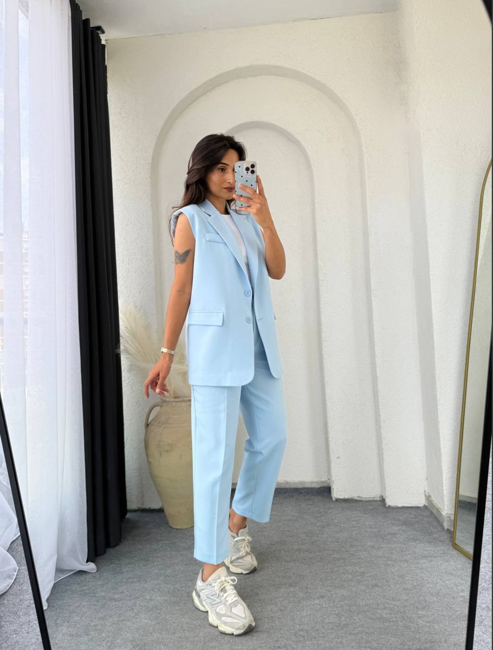 d11be60c-5b53-11f0-8622-dee18ff4e8c0_1