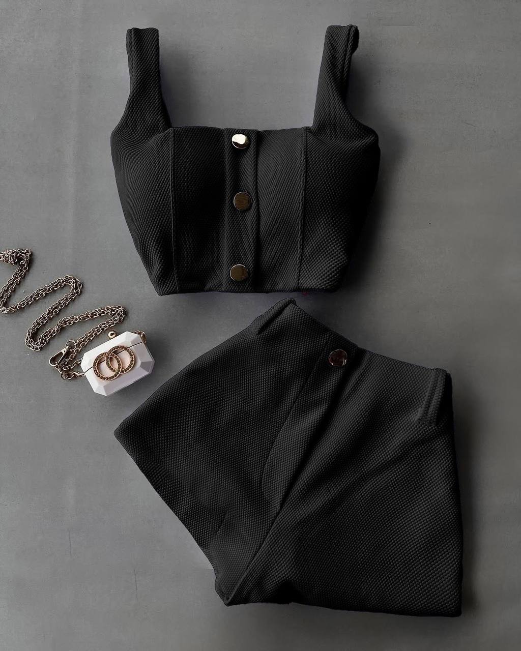 d1ac8d8c-6f7e-11f0-8624-dee18ff4e8c0_0