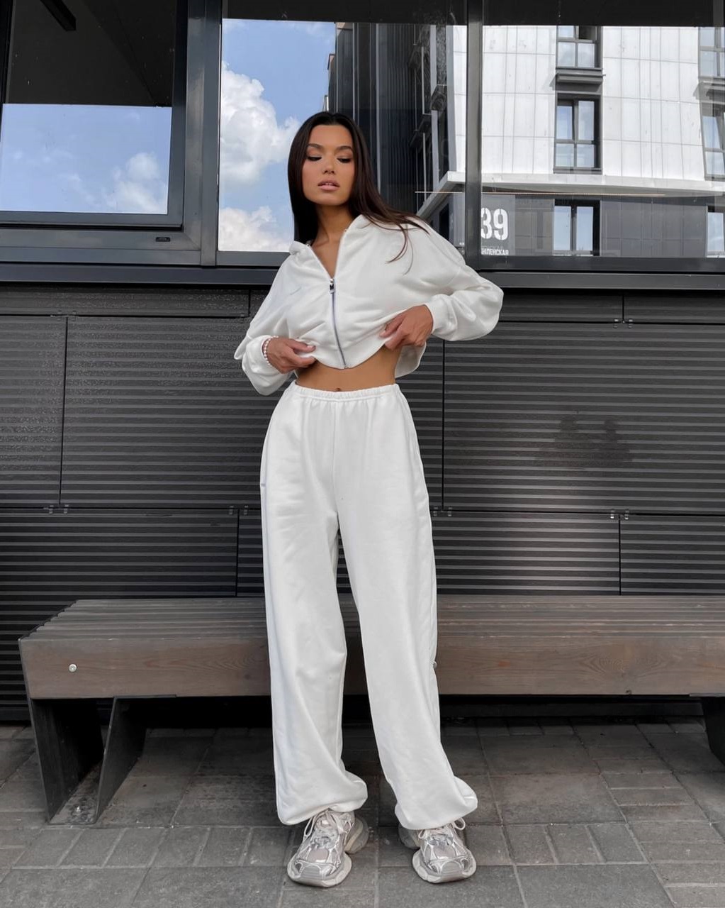 d1d55f76-7b72-11f0-8624-dee18ff4e8c0_2