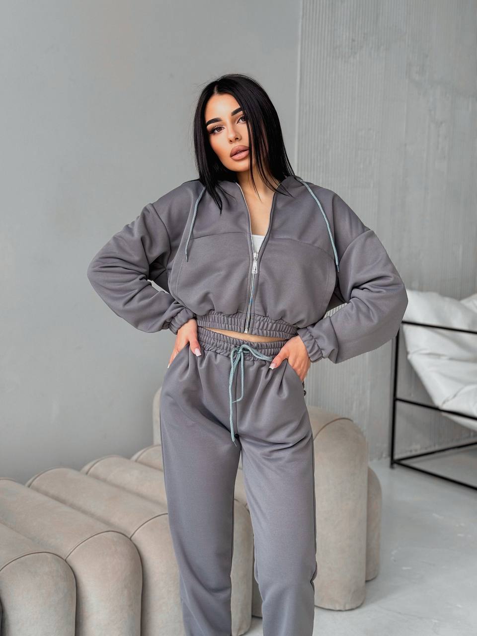 d27ca6b6-2013-11f0-8622-dee18ff4e8c0_2