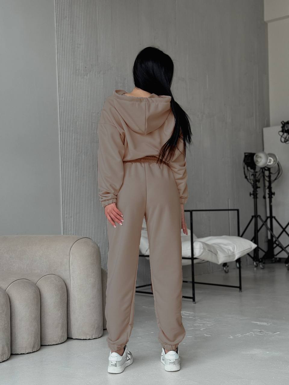 d27ca6e6-2013-11f0-8622-dee18ff4e8c0_1