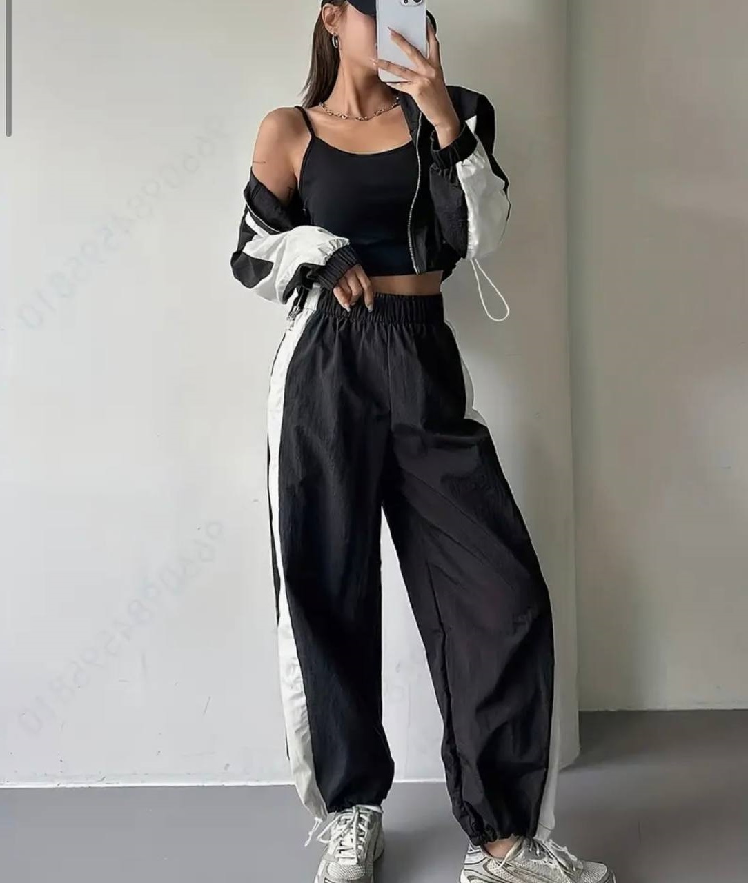 d3693fcb-4093-11f0-8622-dee18ff4e8c0_0