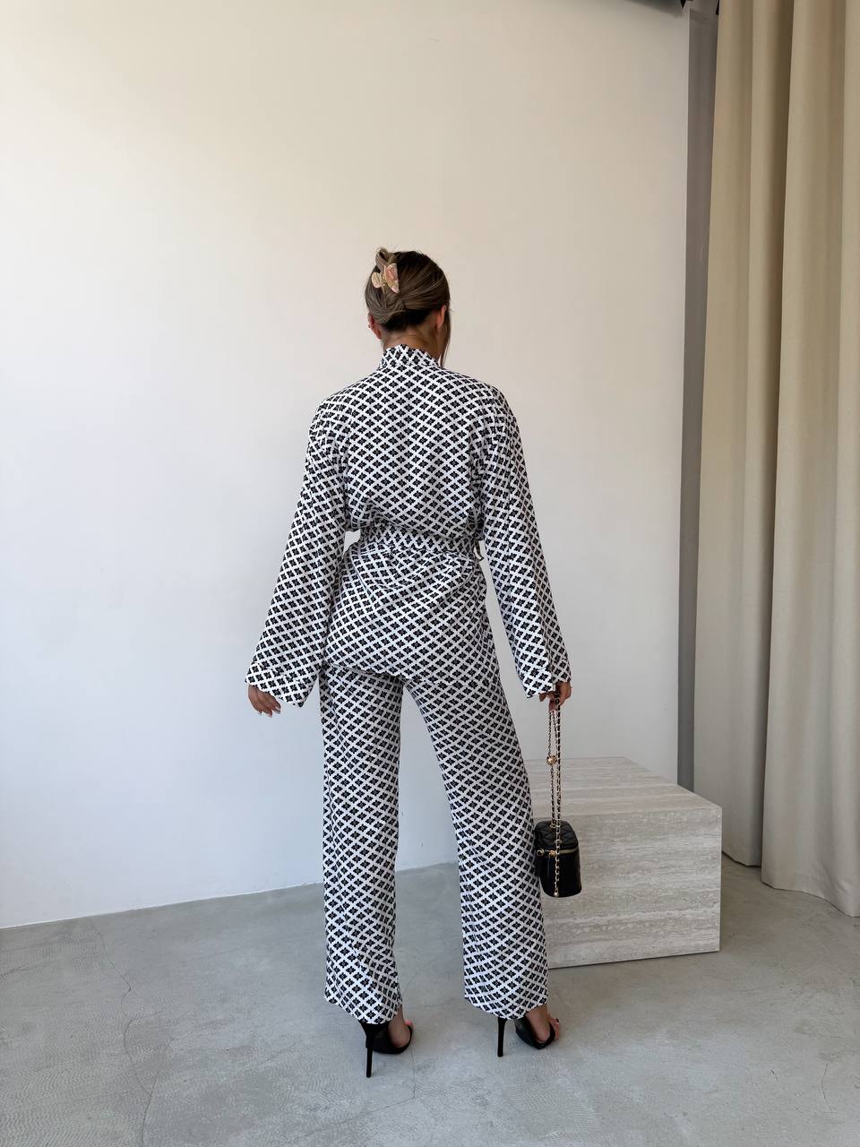 d37e0f1c-3d4a-11f0-8622-dee18ff4e8c0_1