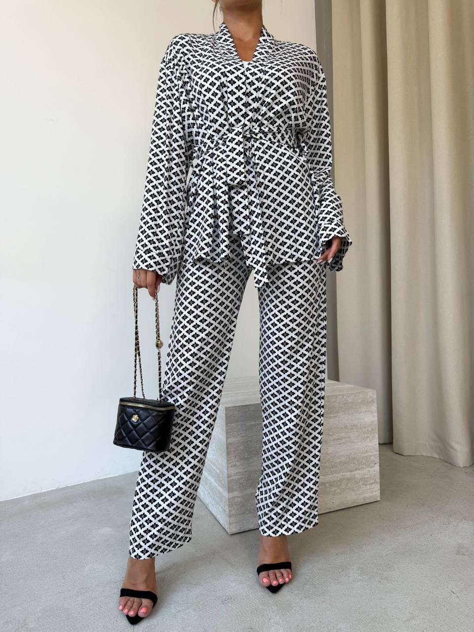 d37e0f1c-3d4a-11f0-8622-dee18ff4e8c0_2