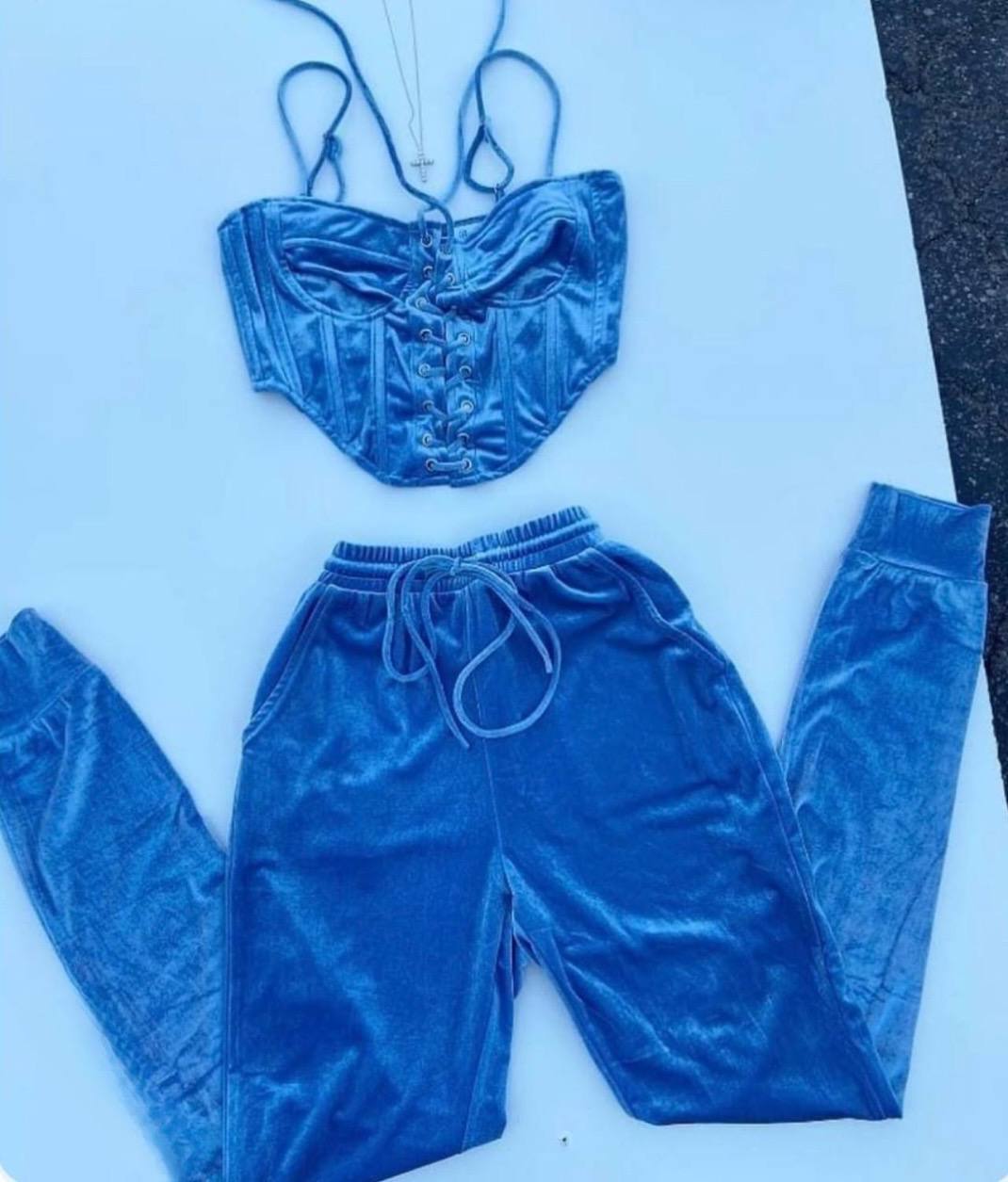 d38b3e15-035b-11f0-8621-dee18ff4e8c0_0