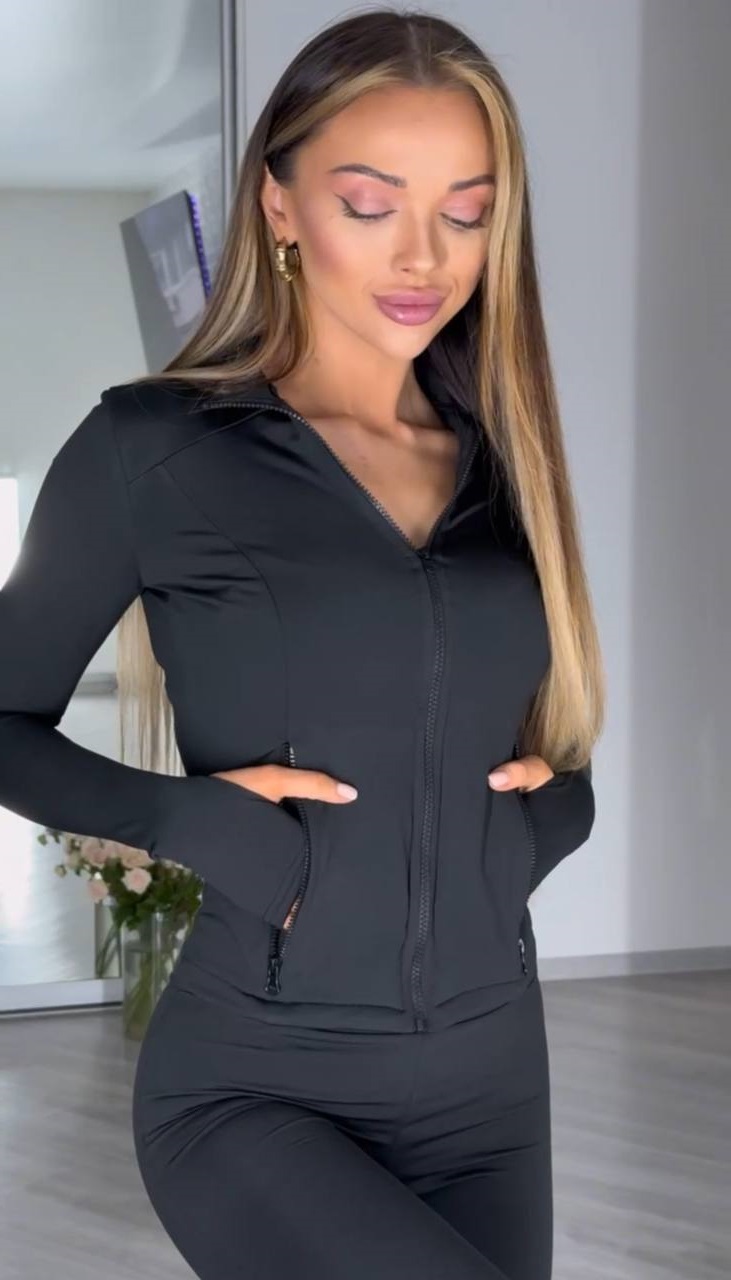 d3b141b2-887d-11f0-8624-dee18ff4e8c0_2