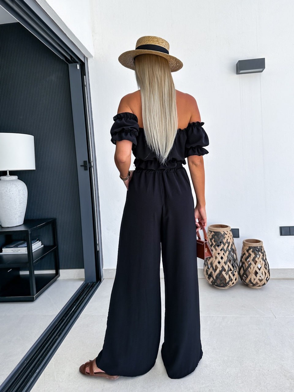 d430c782-2067-11ef-ad8d-166b0be12ee5_1