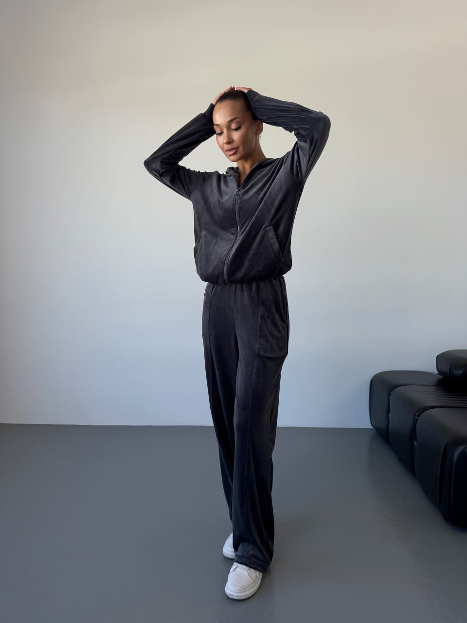 d5f899aa-4310-11f0-8622-dee18ff4e8c0_1