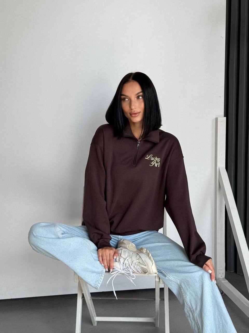 d6977848-8f21-11f0-8624-dee18ff4e8c0_0