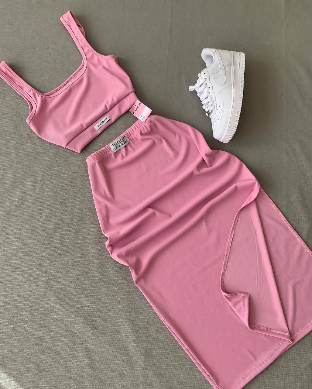 d741d7cf-3701-11f0-8622-dee18ff4e8c0_0