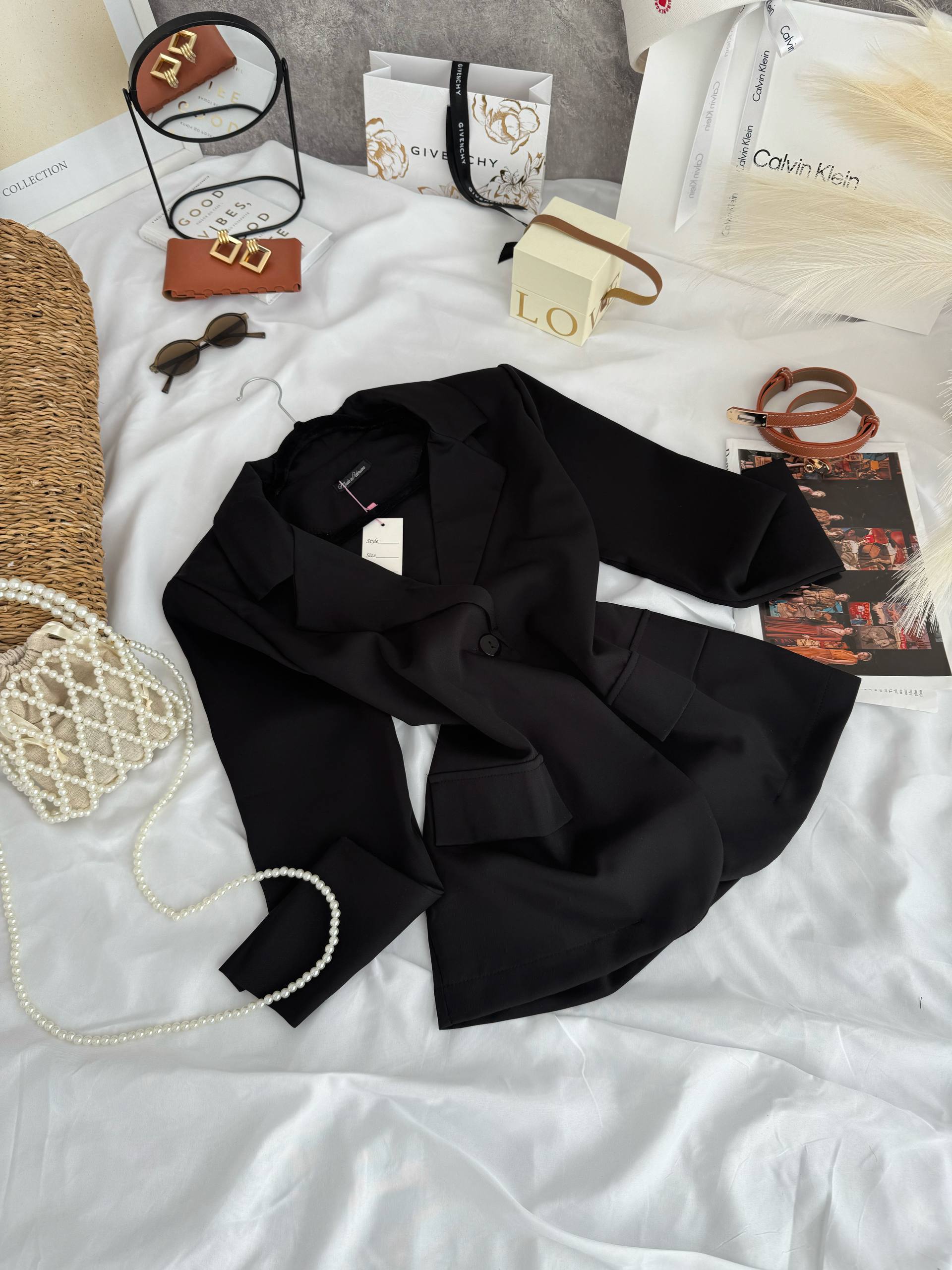 d7c12d86-42b1-11f0-8622-dee18ff4e8c0_1