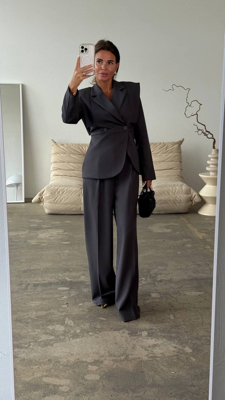 d7c846af-7f08-11f0-8624-dee18ff4e8c0_1