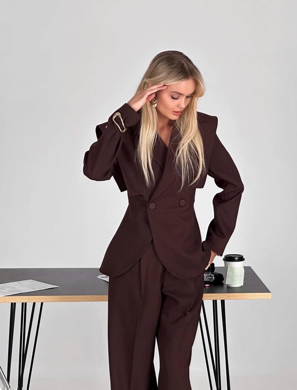 d7c846b9-7f08-11f0-8624-dee18ff4e8c0_2