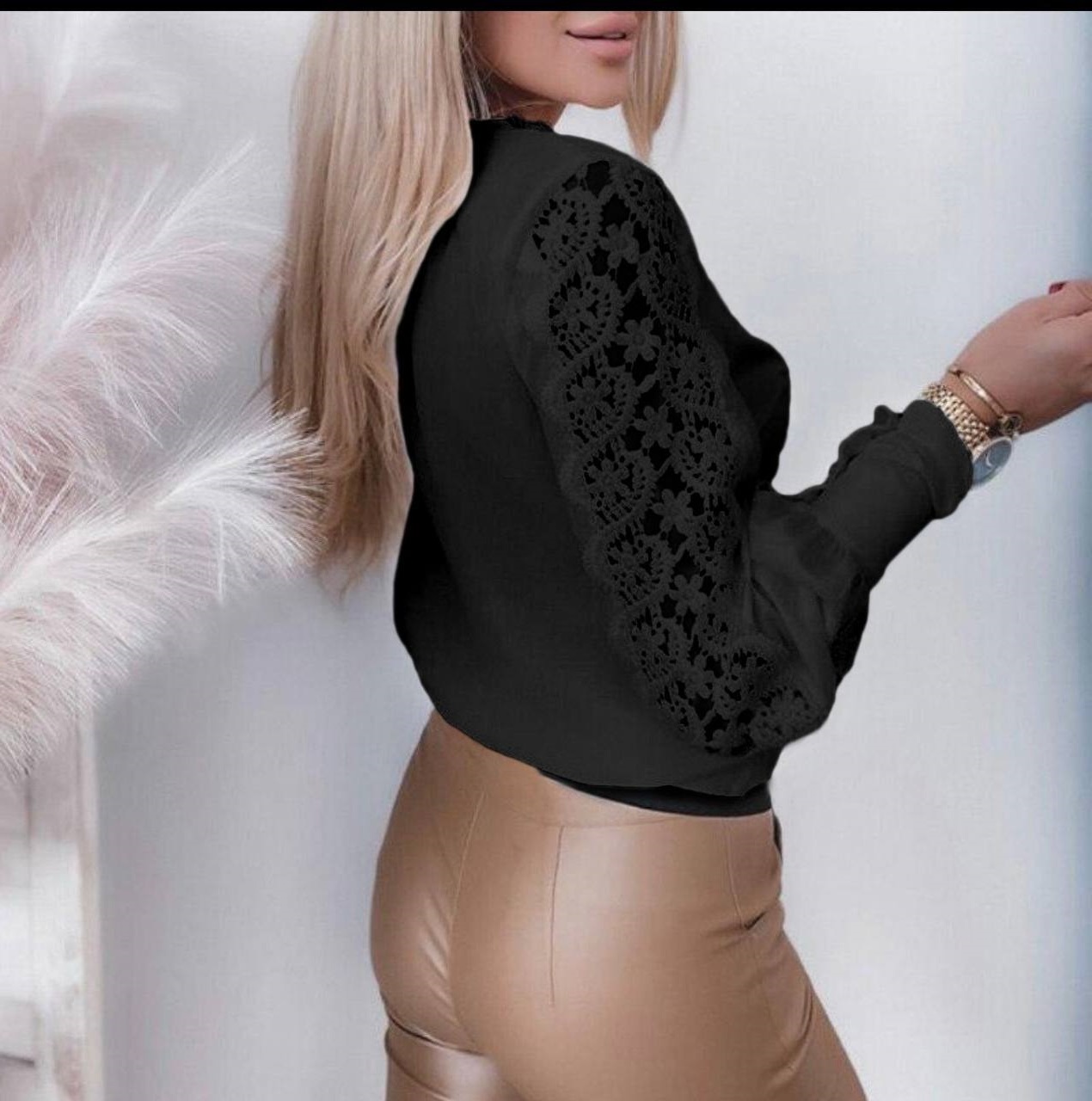 d899345e-7ef2-11ee-ad33-166b0be12ee5_2