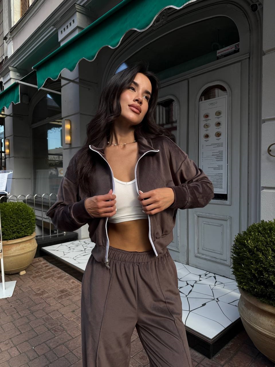 d8ae033e-6adc-11f0-8624-dee18ff4e8c0_1