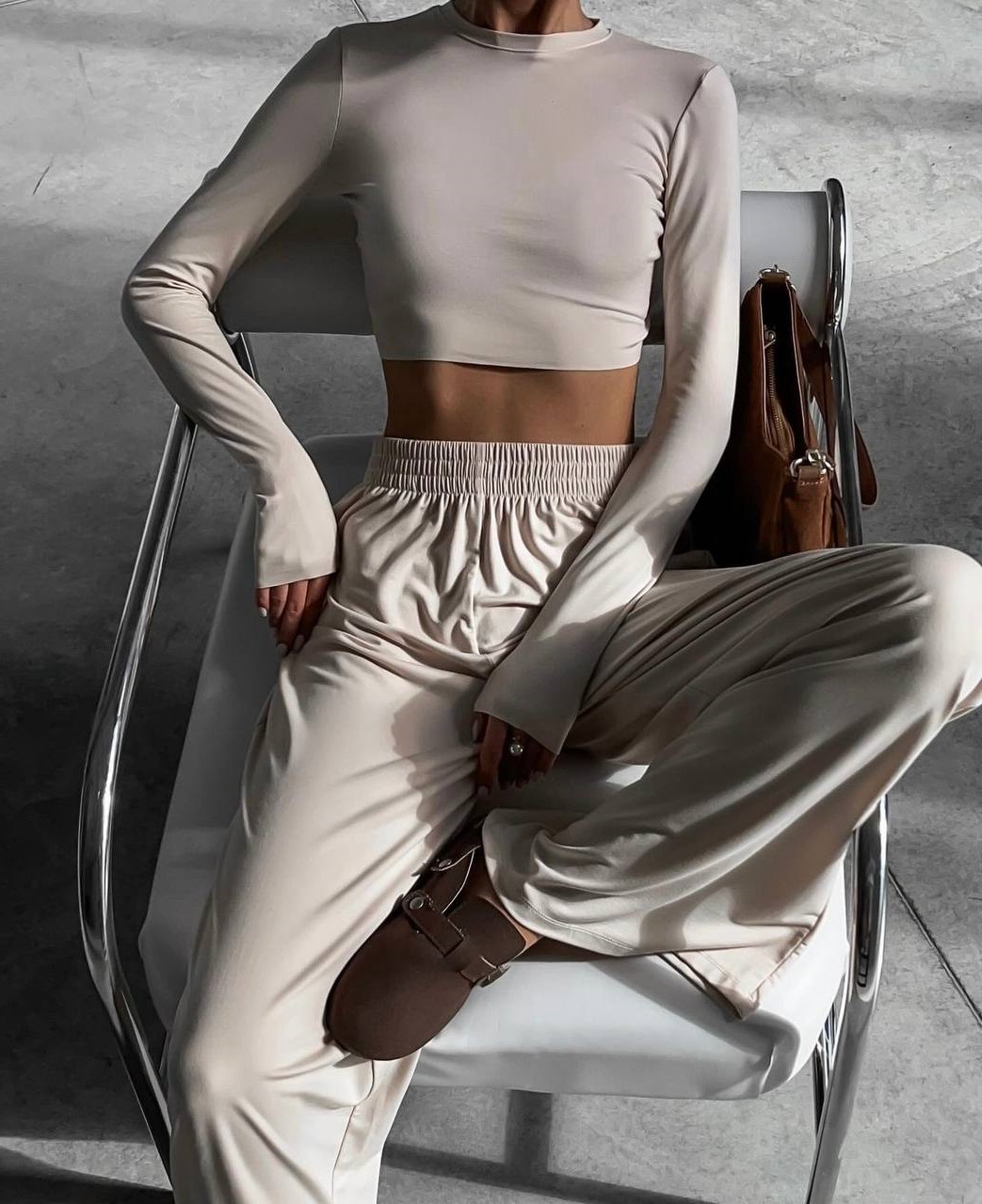 d90274c8-1496-11f0-8621-dee18ff4e8c0_2