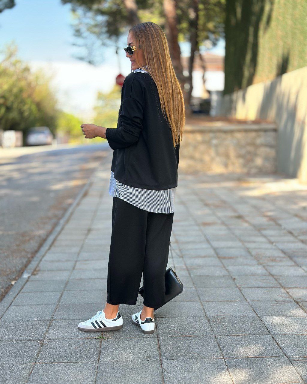 d91d7896-0ce5-11f0-8621-dee18ff4e8c0_2