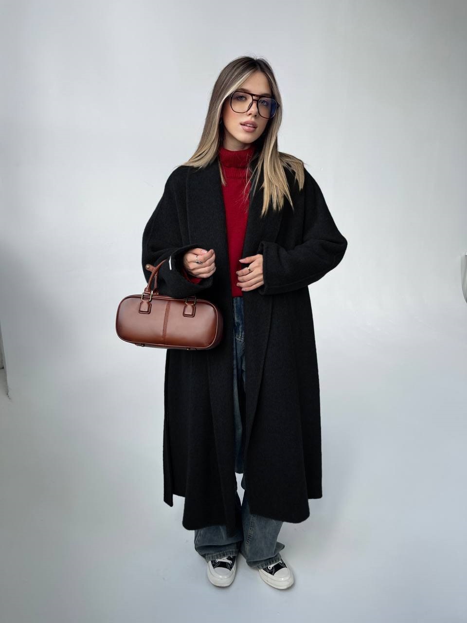 d95f2a52-ead7-11ef-8621-dee18ff4e8c0_1