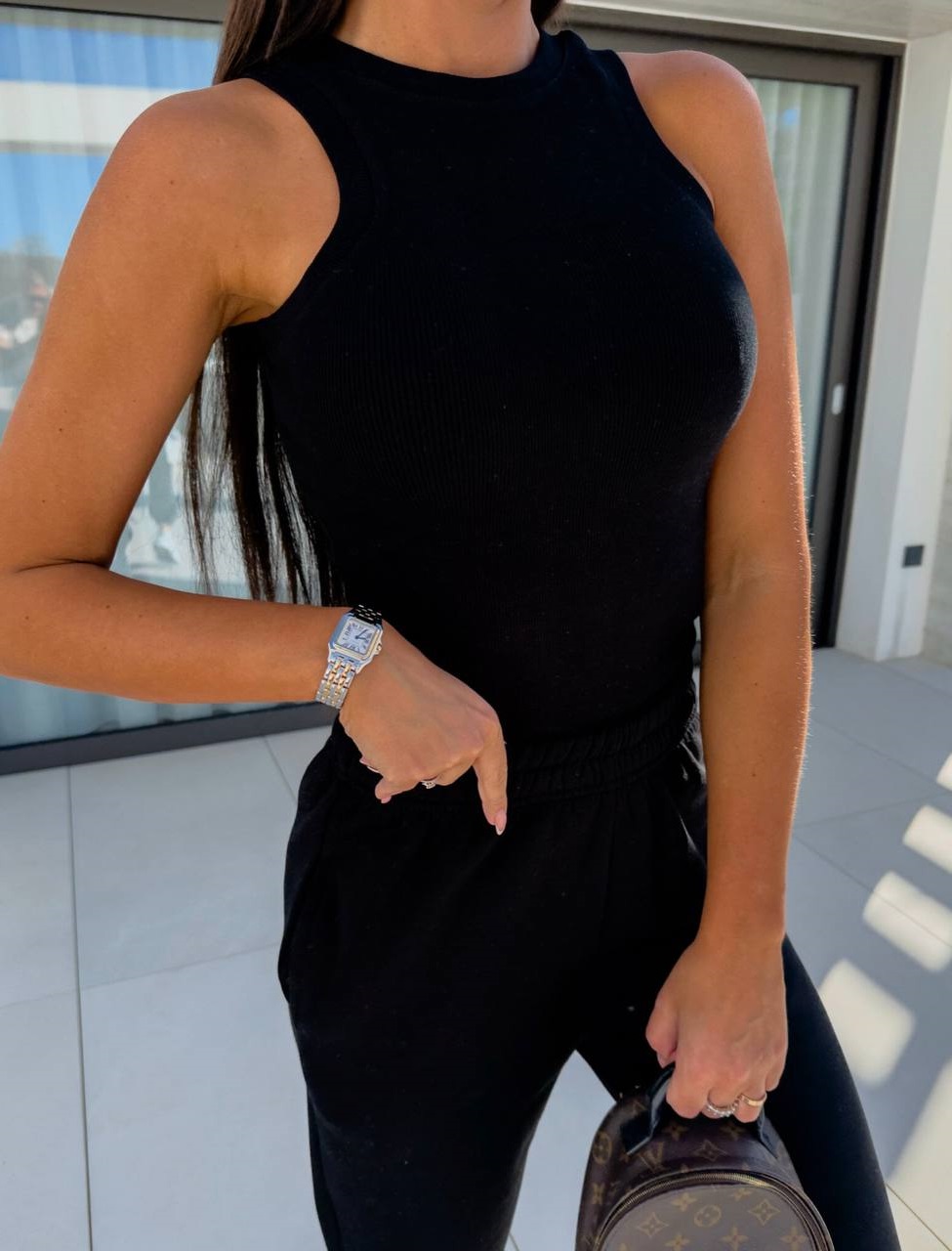 d999647a-c30f-11ee-ad4d-166b0be12ee5_1