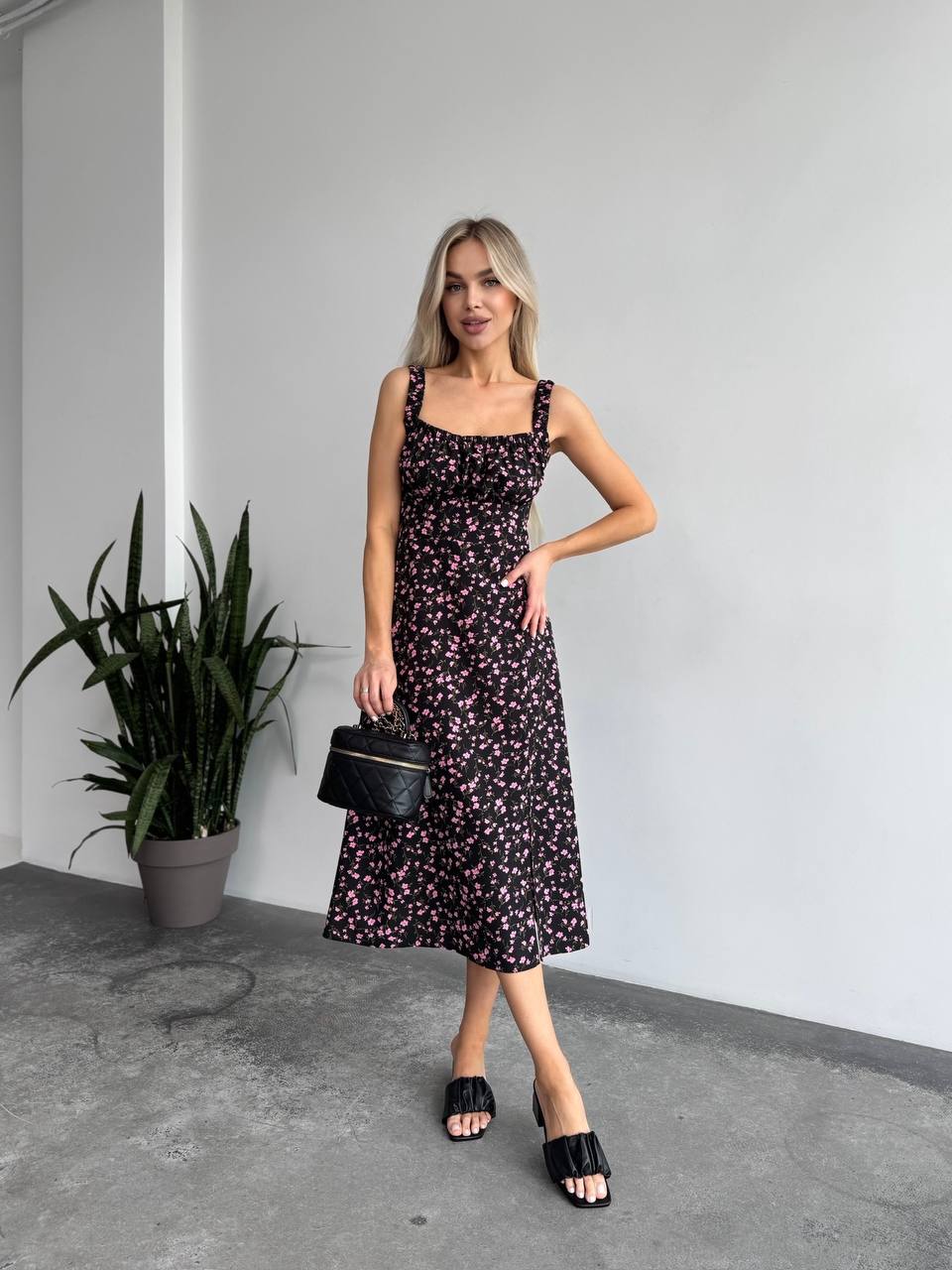 db778211-40ba-11f0-8622-dee18ff4e8c0_1