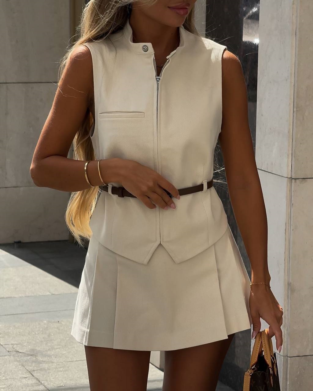 dc19fabd-555c-11ef-861c-dee18ff4e8c0_2