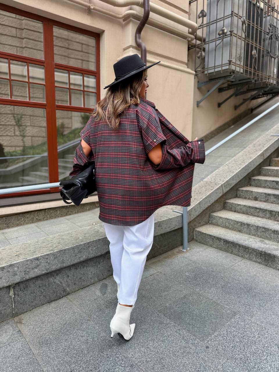 dc7a6ae0-8014-11f0-8624-dee18ff4e8c0_4